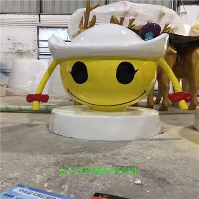 廣州玻璃鋼雕塑 打造專屬動畫世界的卡通定制藝術(shù)